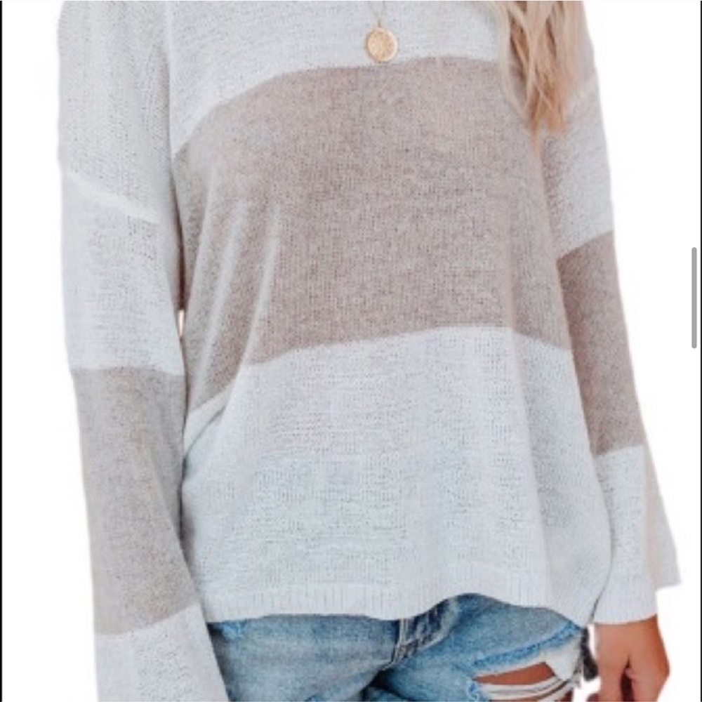 Brand new light stretchy comfy sweater - Picture 4 of 4